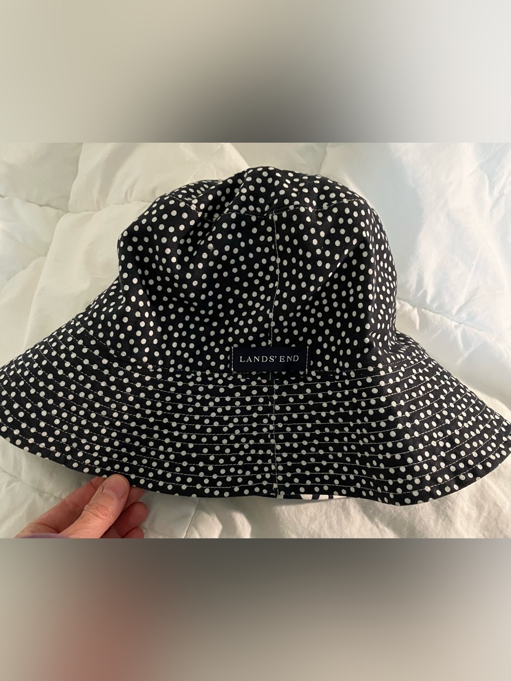 Lands' End Reversible Black and White Polka Dot/Flower Print Bucket Hat